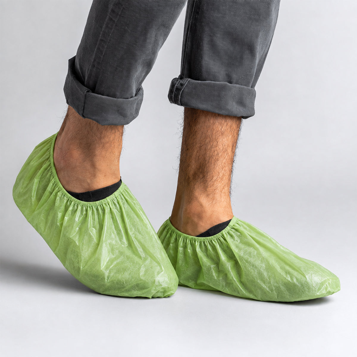 BioRAYGARD green disposable shoe covers with elastic ankle fit