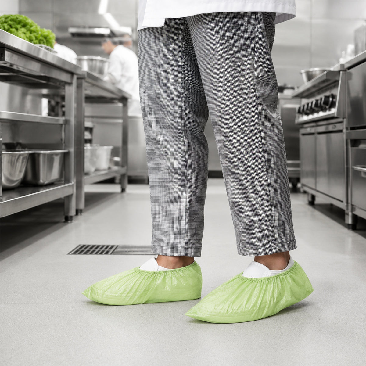 PLA/PBAT shoe covers used for food processing hygiene support