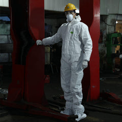 30303 CE Certified Disposable Protective Suit Work Clothing High Protection Hazardous Chemicals Light Liquids SMS Splashes